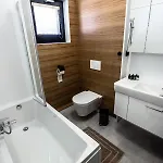 Tvrz Krassa Szálloda Osečná