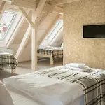 Tvrz Krassa Hotel