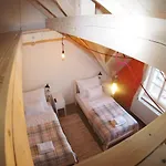 Tvrz Krassa 4*