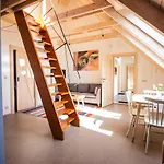 Tvrz Krassa 4* Osecna
