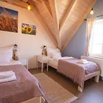 Tvrz Krassa Hotel