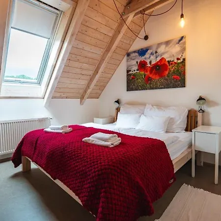 Hotel Tvrz Krassa Osecna