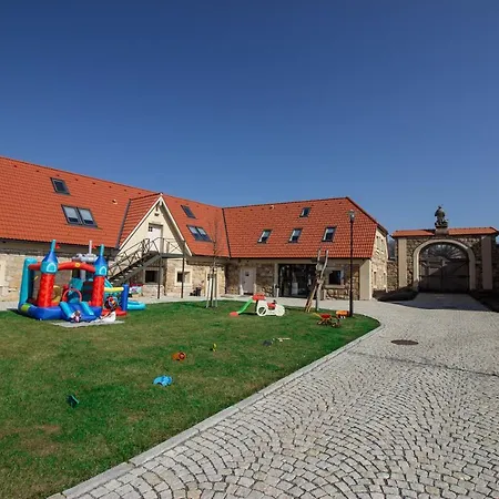 Hotell Tvrz Krassa