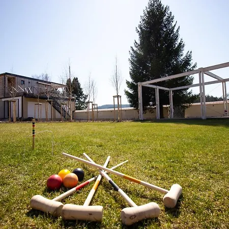 Tvrz Krassa 4* Osecna